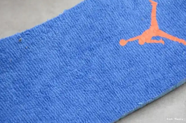 Kicktheory 136064-148 Rivals' 'Knicks Retro 3 Air Jordan 0614